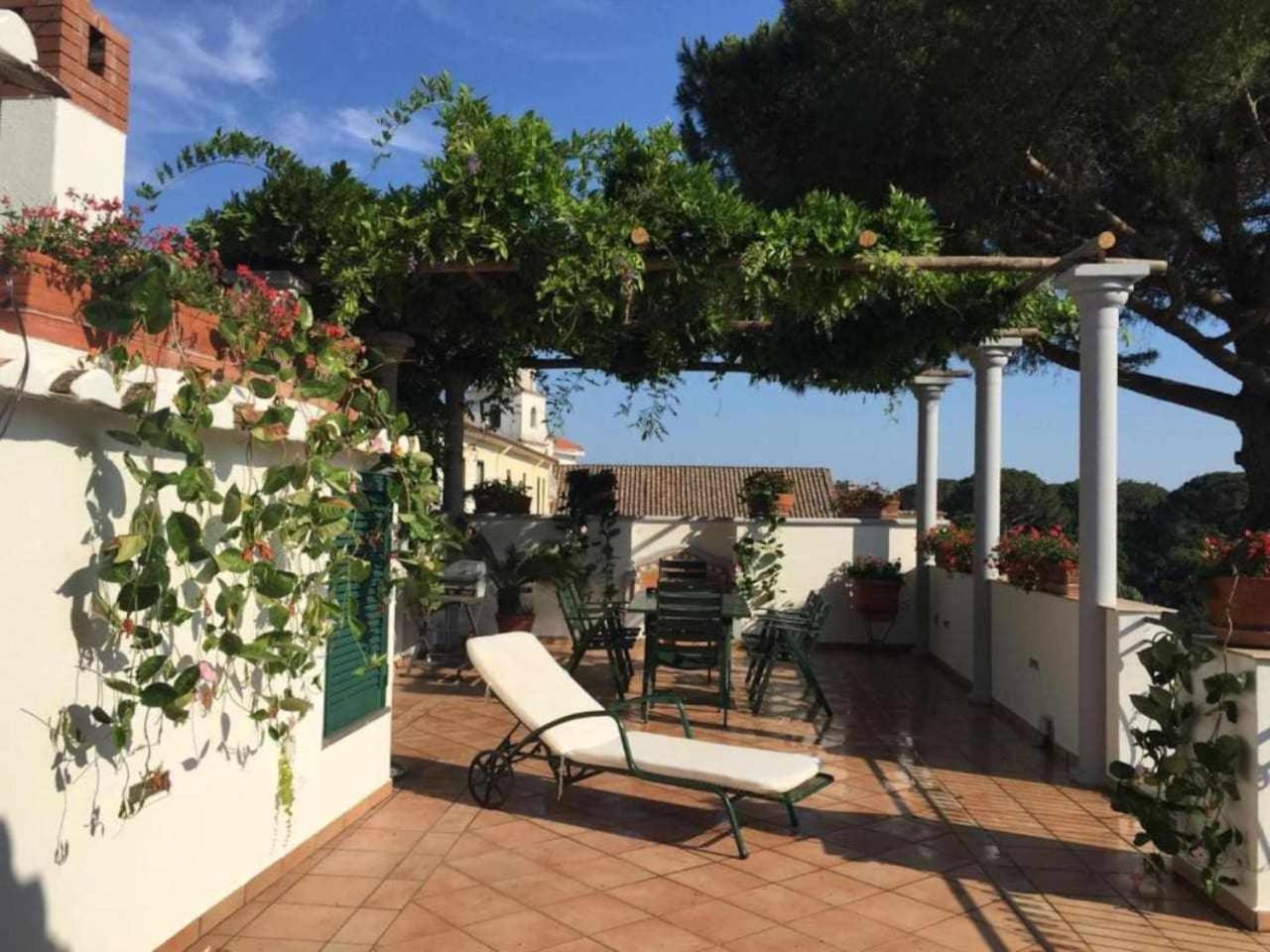 Villa Piccinina A Pochi Passi Da Villa Eva Ravello Exterior foto